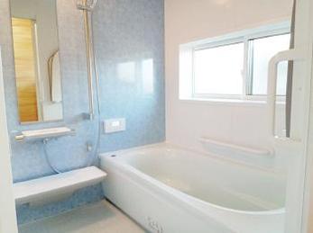 綺麗なお風呂で綺麗なお湯につかり、一日の疲れを癒やす。思い切ってリフォームして本当に良かった。