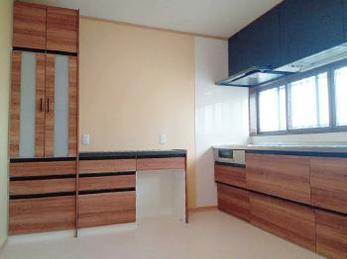 今までのキッチンより使いやすく、お手入れもしやすくなりました。デザインもとても気に入っています。