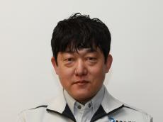 staff-kobayashi00.JPG